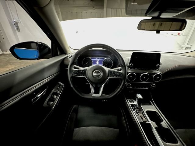 Used 2022 Blue Nissan SR image 11