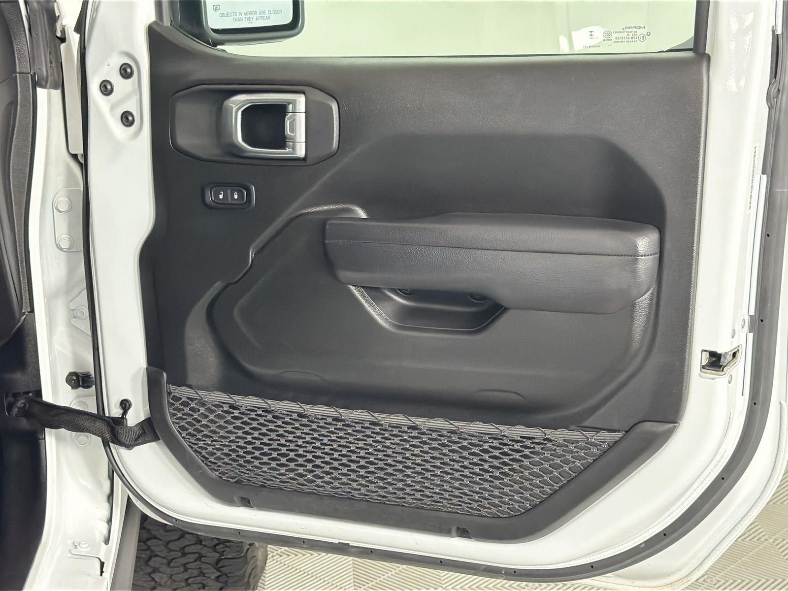 2025 Jeep Wrangler 4-Door Rubicon - Photo 29