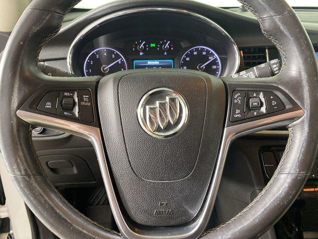 Used 2017 Summit White Buick Essence image 13