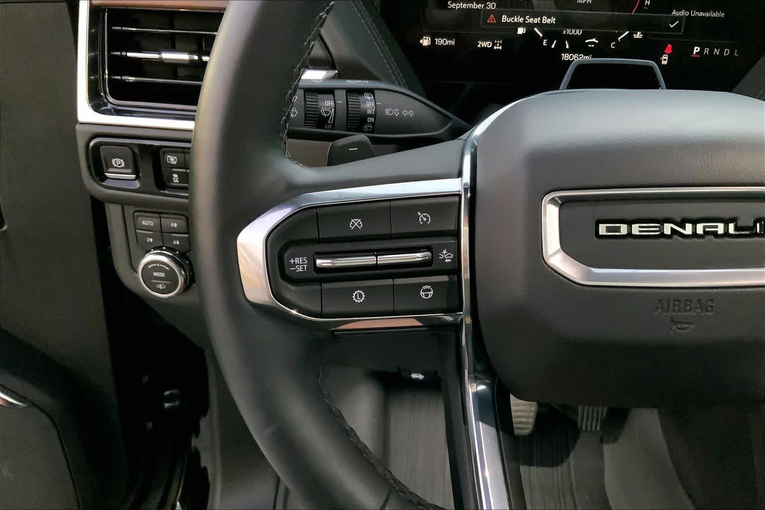 Used 2025 Onyx Black GMC Denali image 21