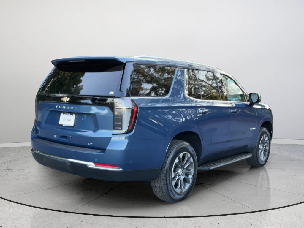 New 2026 Lakeshore Blue Metallic Chevrolet LT image 7