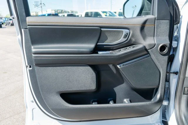 Used 2025 Silver Ford Tremor image 18