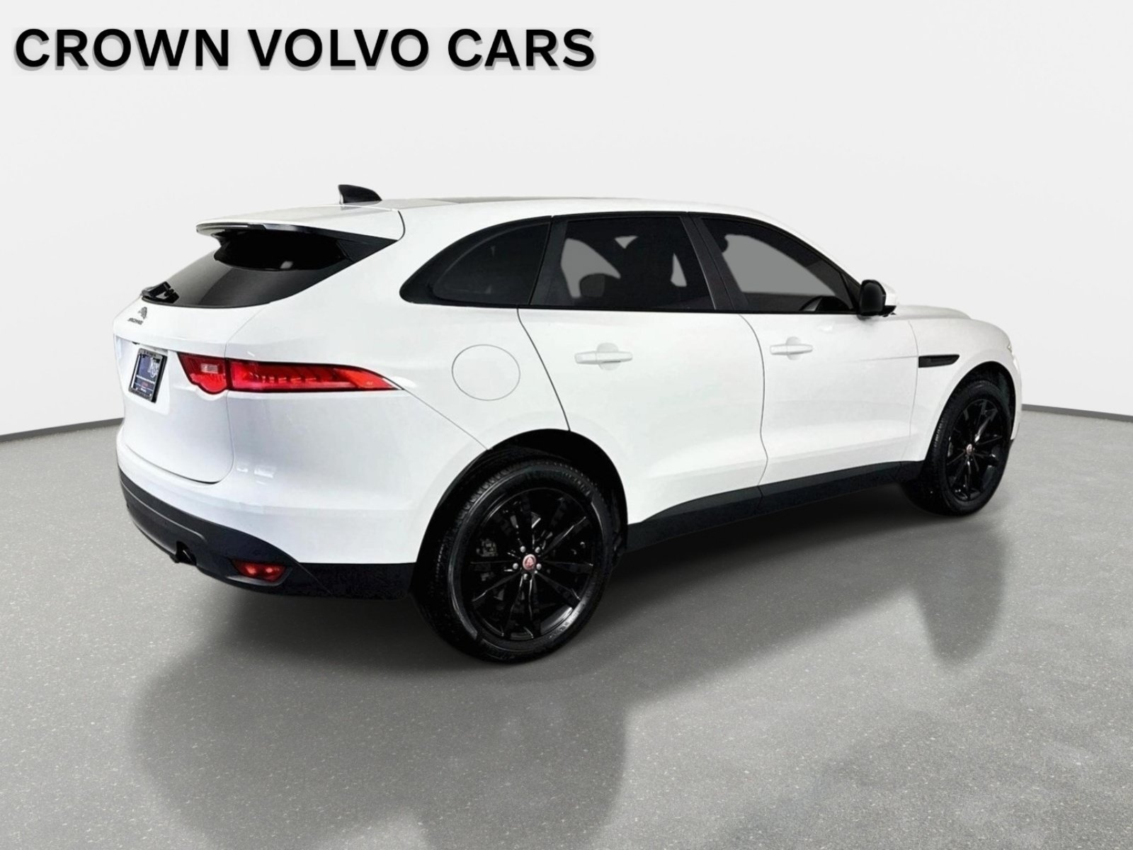 Used 2020 White Jaguar 25t Prestige image 5