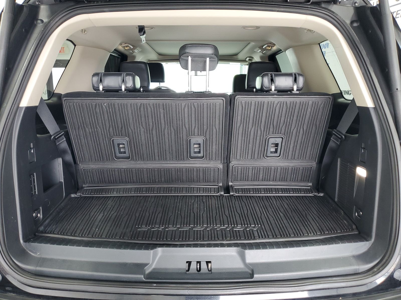 Used 2024 Black Ford XLT image 6
