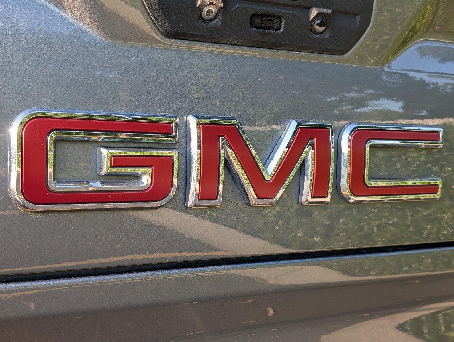 Used 2021 SATIN STEEL METALLIC GMC AT4 image 6