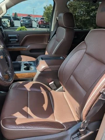 Used 2015 Black Chevrolet  image 10