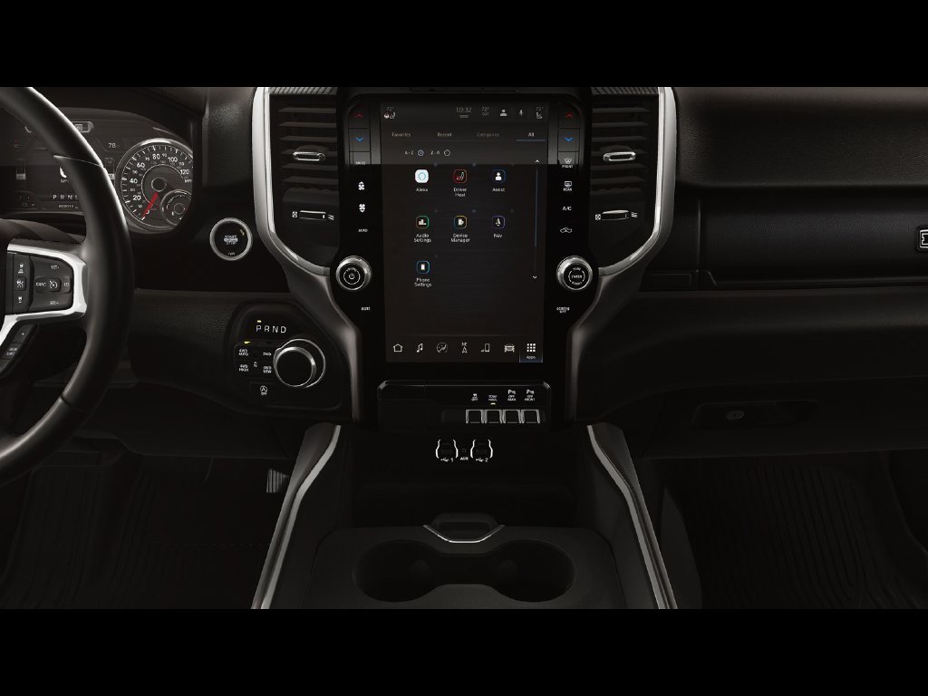New 2026 Diamond Black Crystal Pearl-Coat Exterior Paint RAM Big Horn/Lone Star image 5