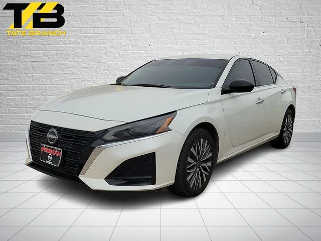 2024 Nissan Altima SV
