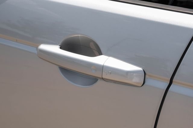 Certified Used 2026 Silver Land Rover Landmark image 51