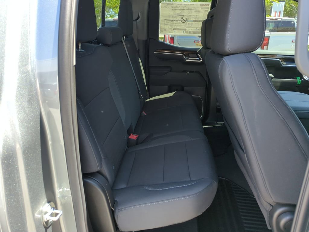 New 2026 Sterling Metallic GMC Elevation image 30