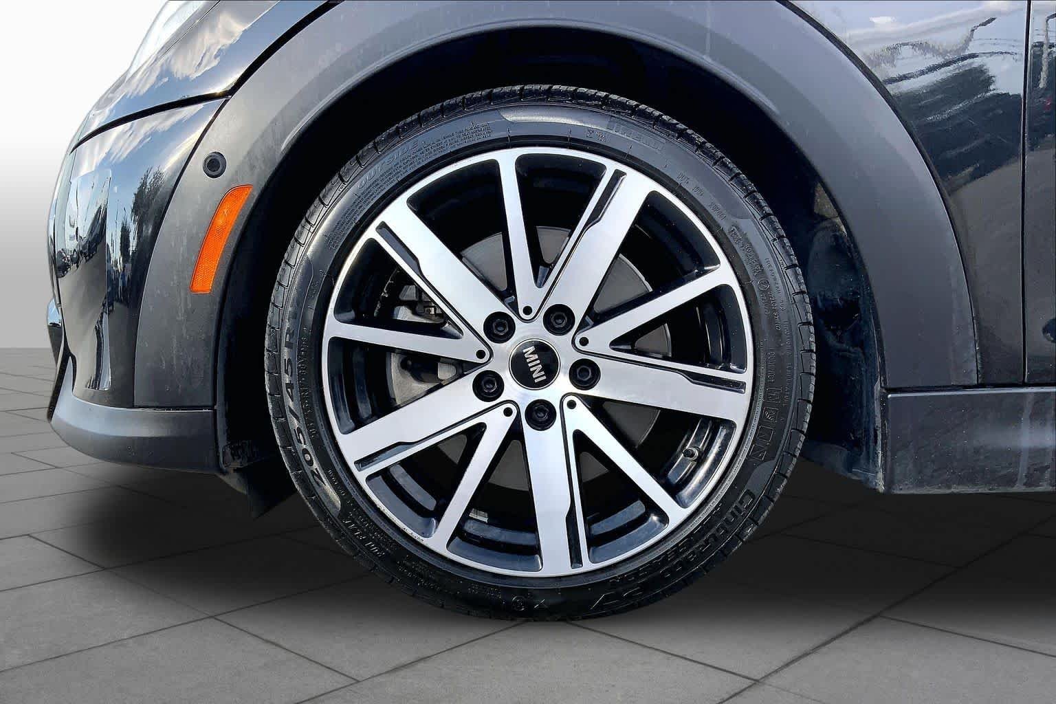 Used 2023 Midnight Black II MINI Cooper S image 11