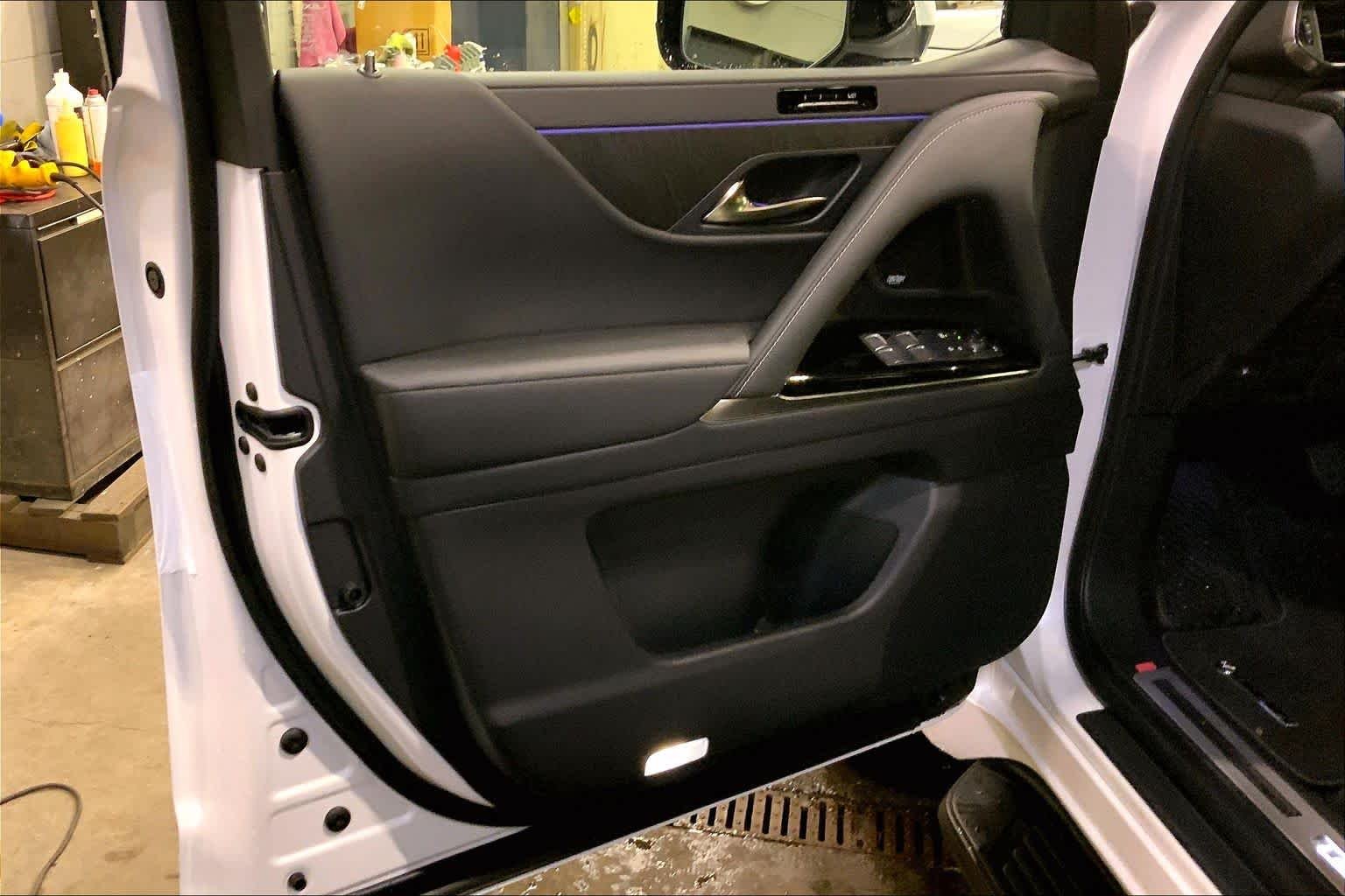 2026 Lexus LX 700h Luxury - Photo 10