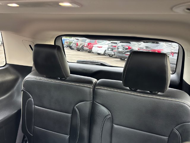 Used 2022 Black GMC Denali image 11