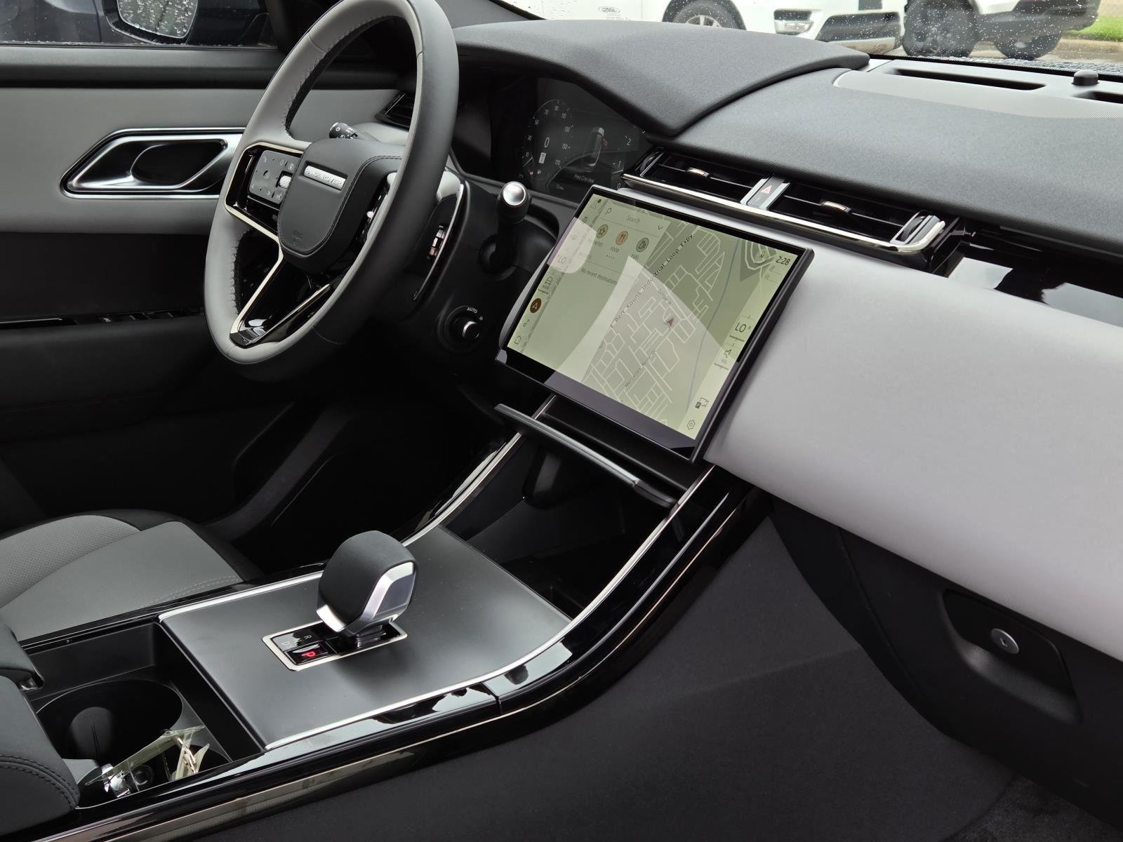 New 2026 Varesine Blue Land Rover S image 40