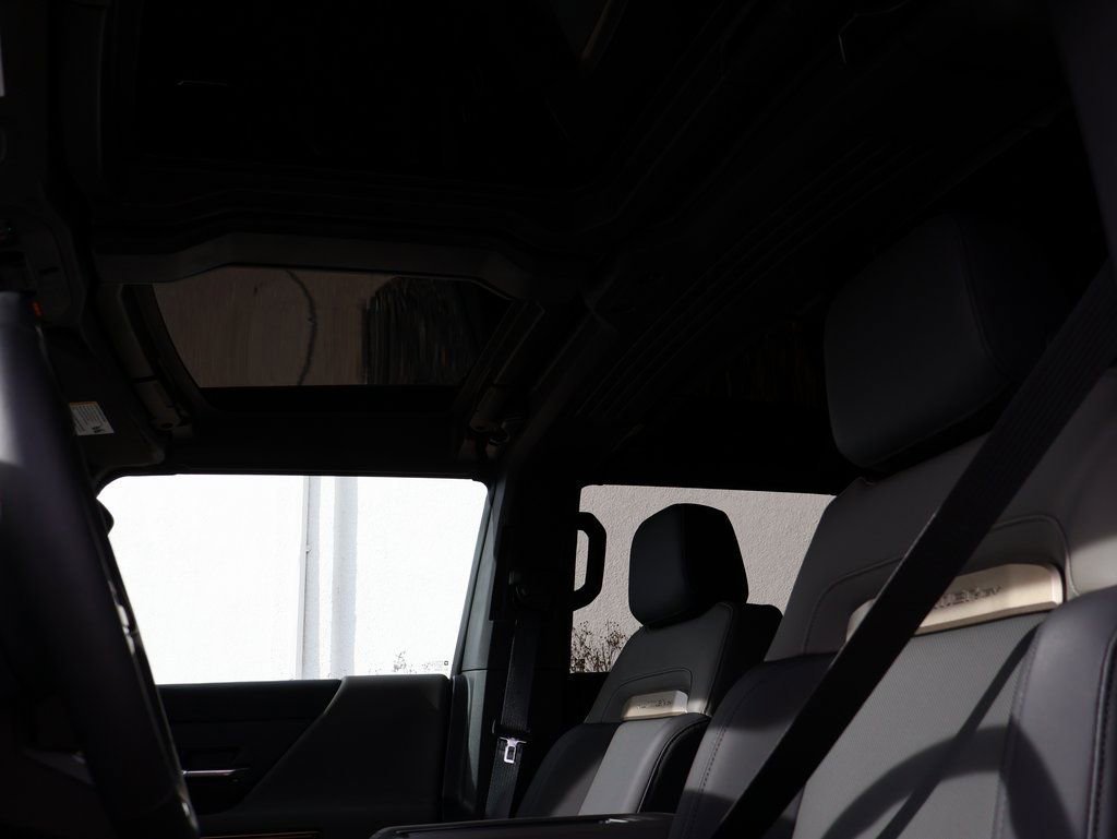 2025 GMC HUMMER EV 3X - Photo 49
