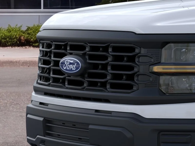 New 2026 Oxford White Ford XL image 39