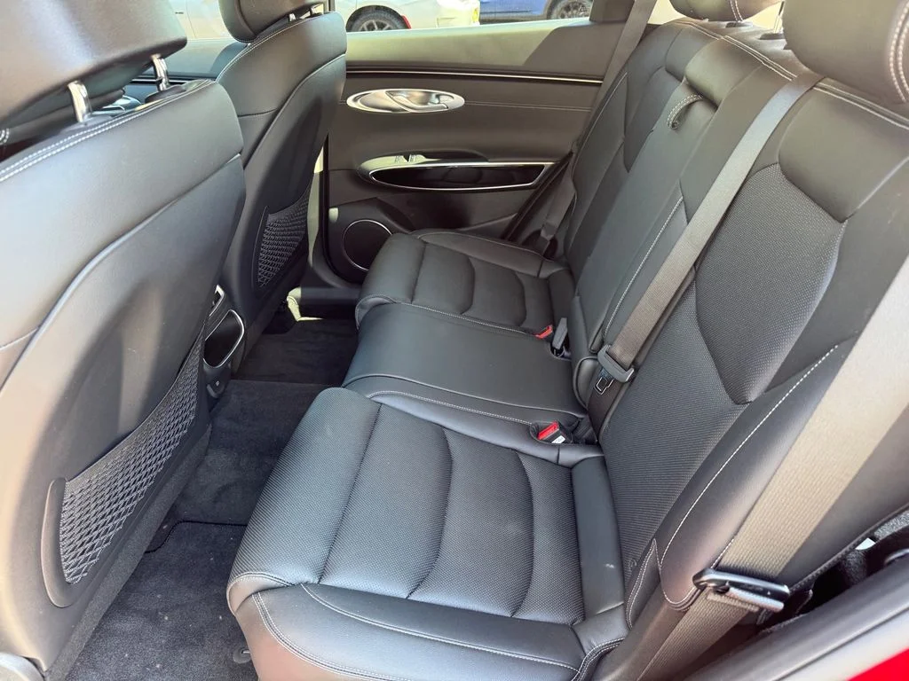 Used 2025 Red Genesis 2.5T image 14