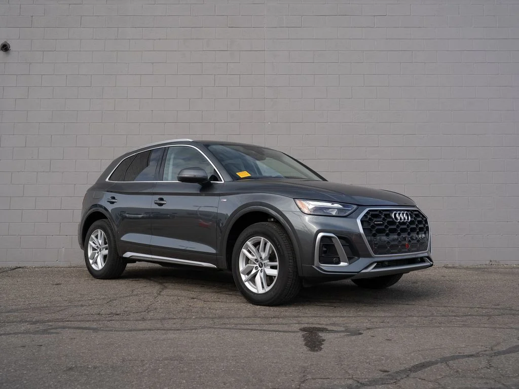 Used 2023 Gray Audi 45 S line Premium image 9