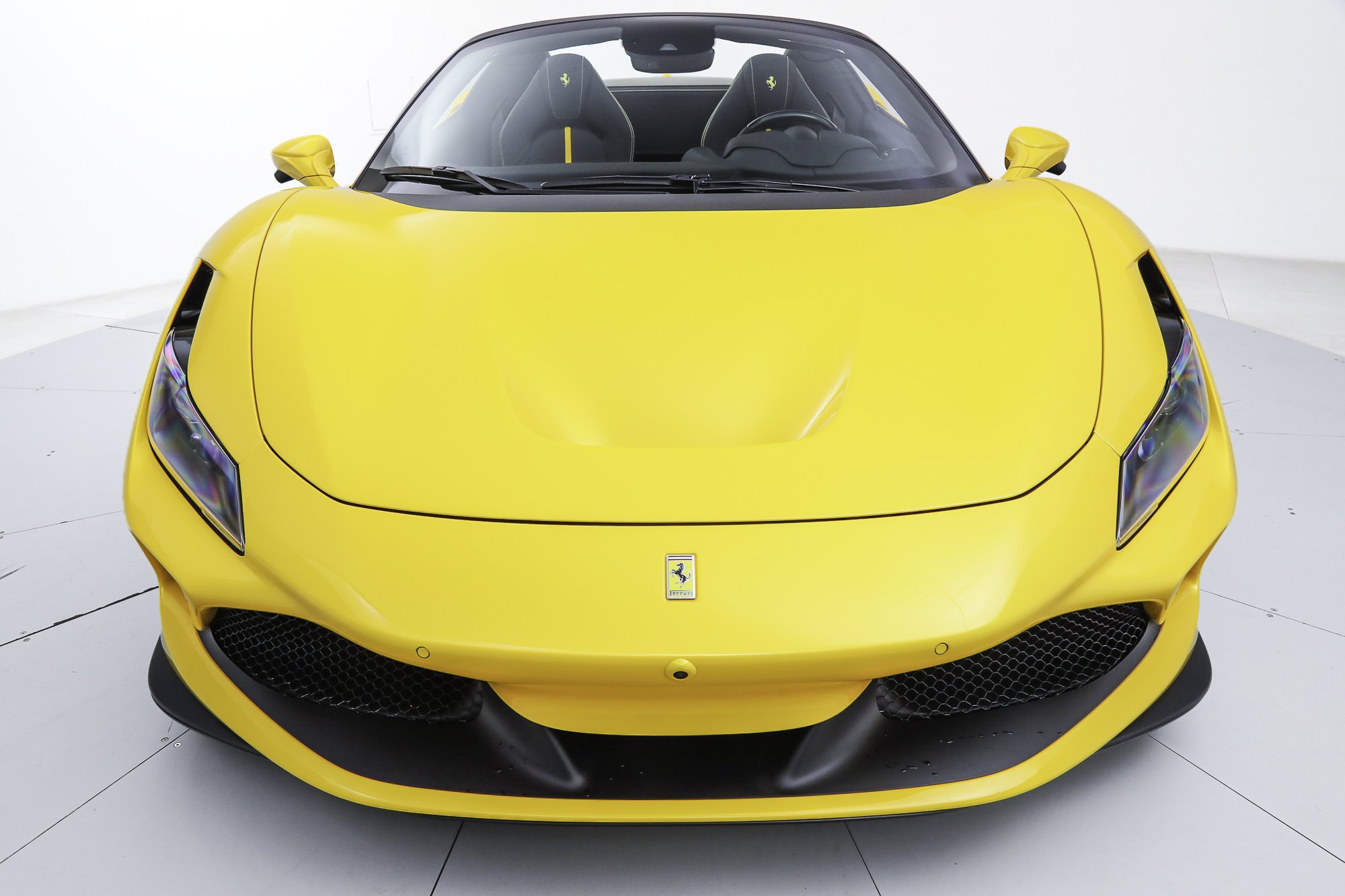 Used 2022 Yellow Ferrari  image 20
