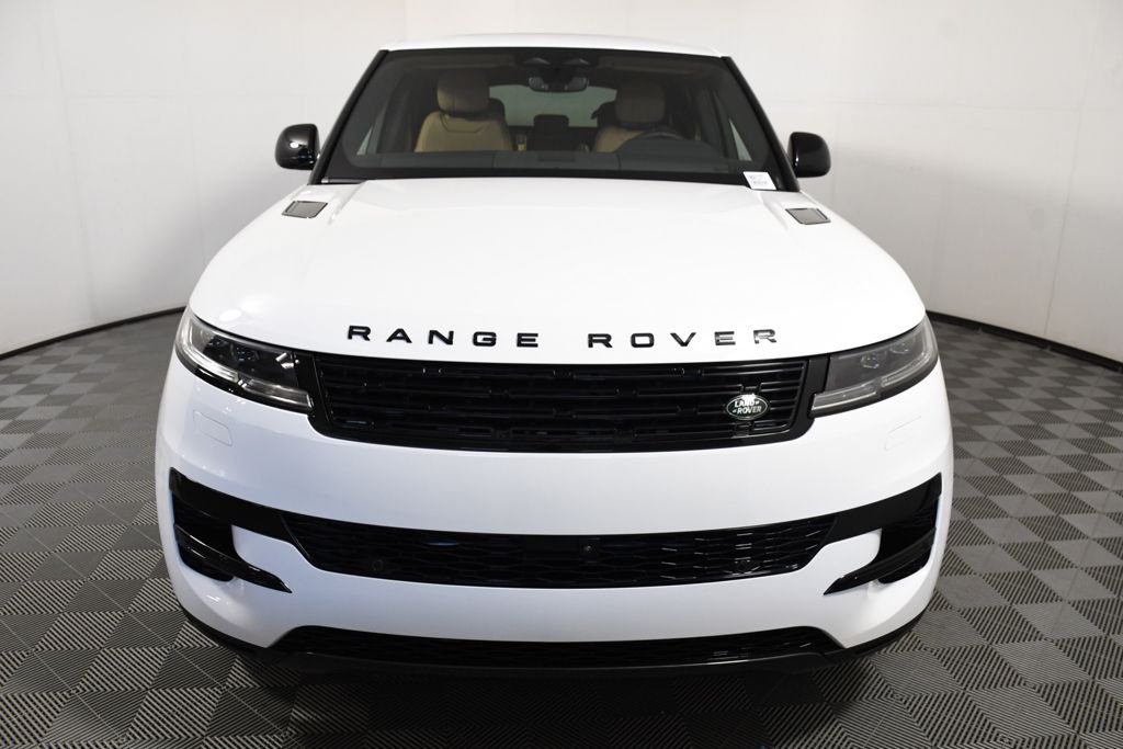 New 2026 Fuji White Land Rover SE image 10