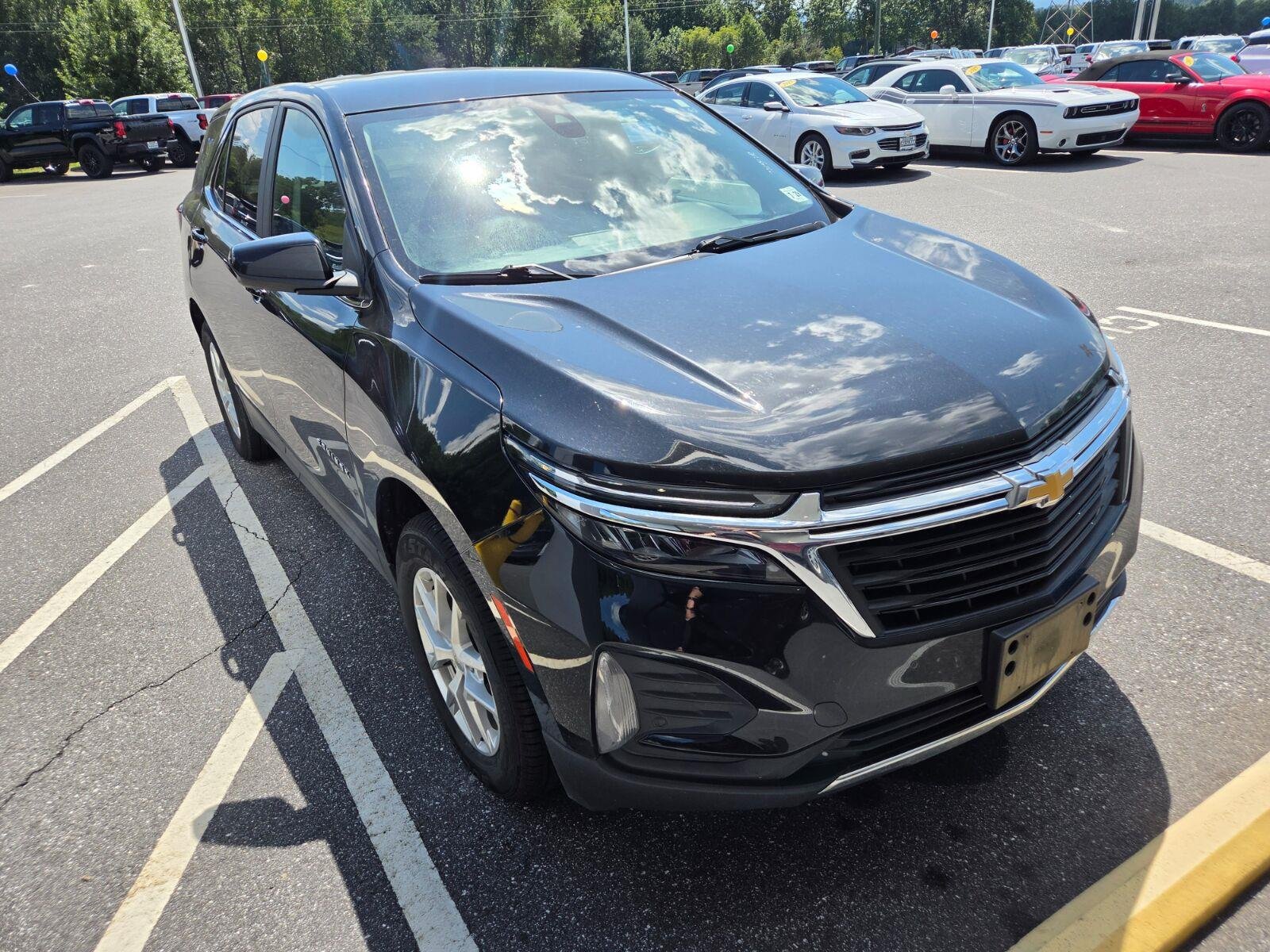Used 2024 Mosaic Black Metallic Chevrolet LT image 4