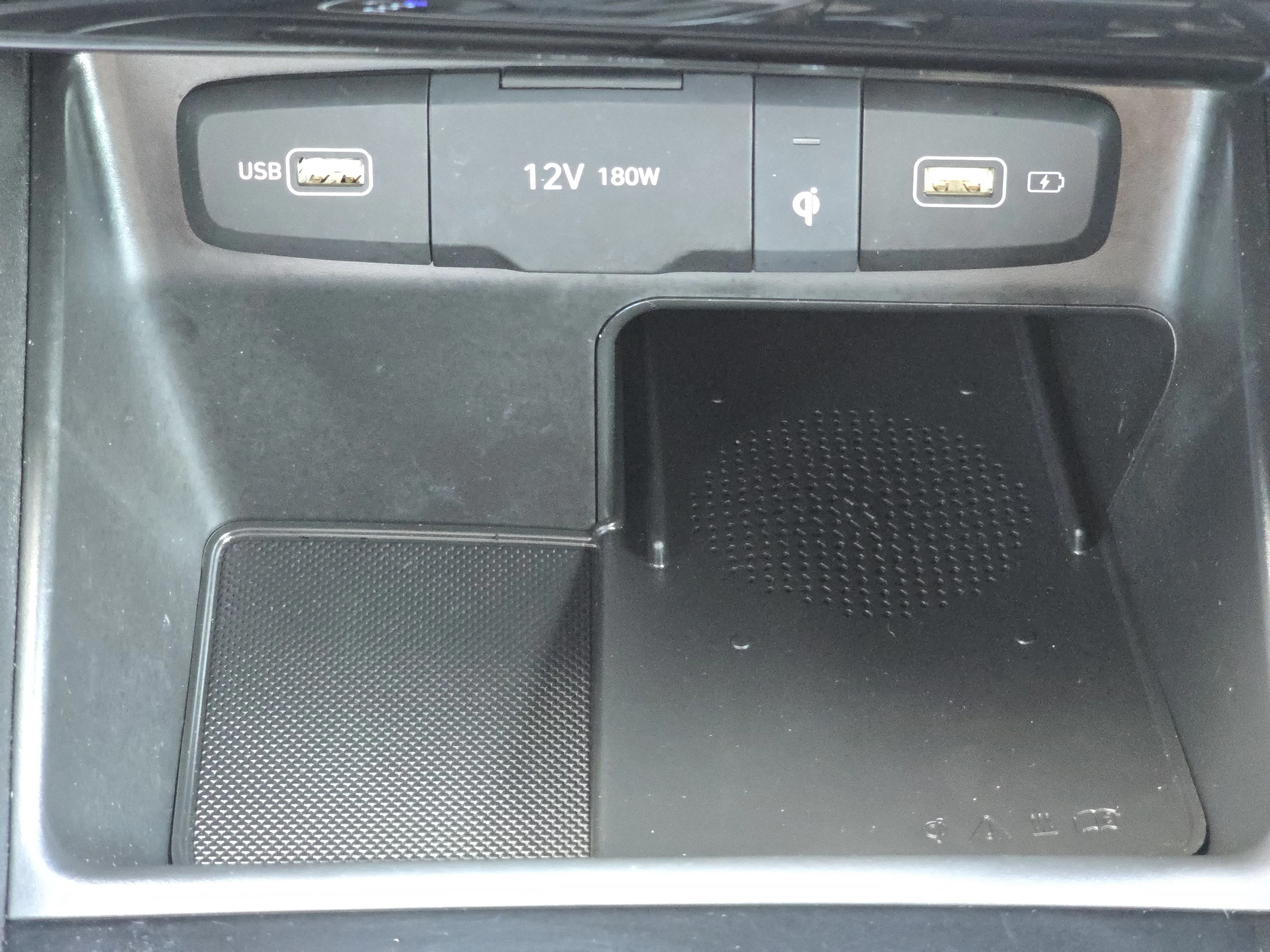 Used 2022 Ice White Hyundai SEL image 13