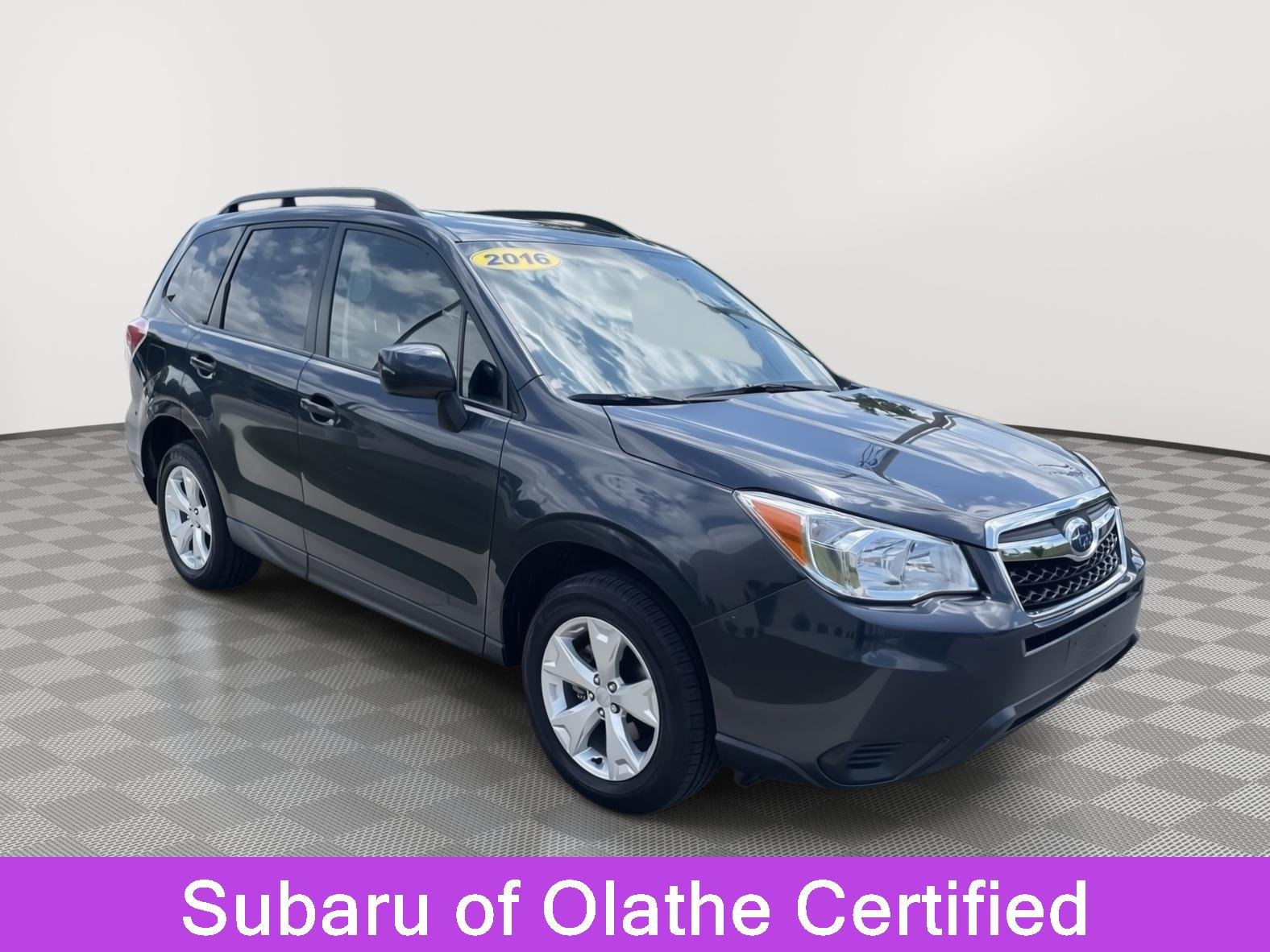 Used 2016 Dark Gray Metallic Subaru 2.5i Premium image 1