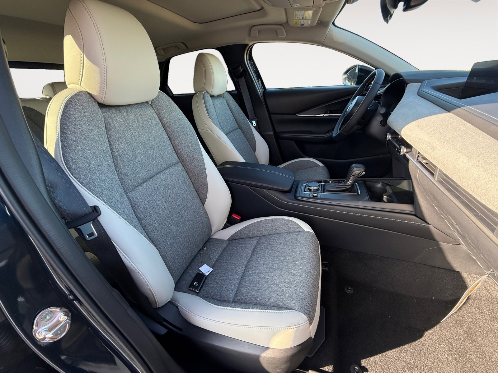 2026 Mazda CX-30 Aire Edition - Photo 19