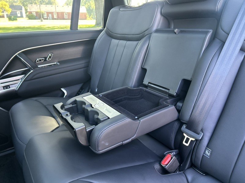 2024 Land Rover Range Rover SE - Photo 23