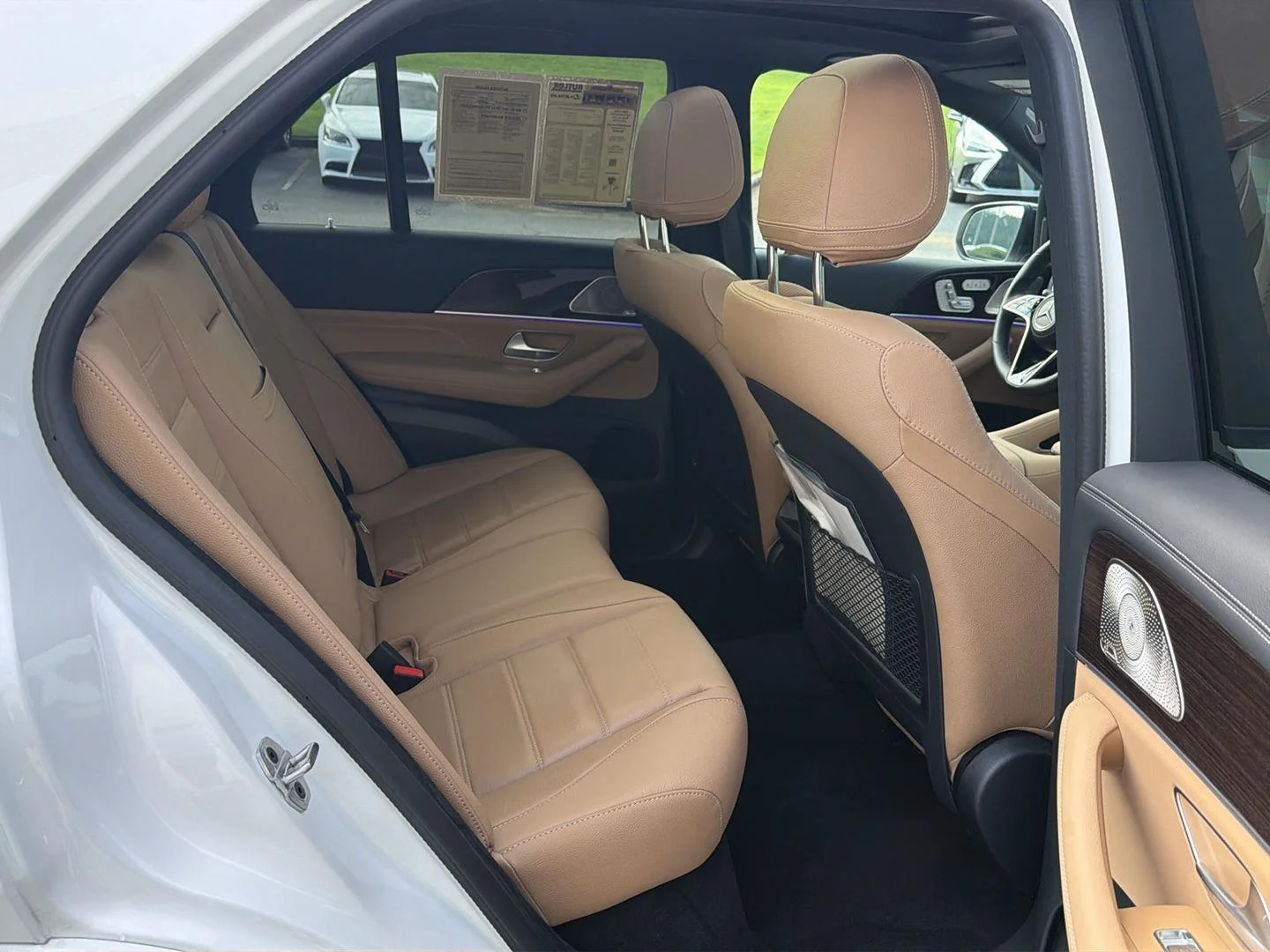 Used 2026 Polar White Mercedes-Benz GLE 450 image 12