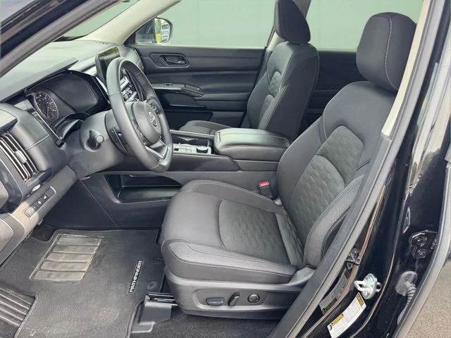 Used 2025 Black Nissan SV image 6
