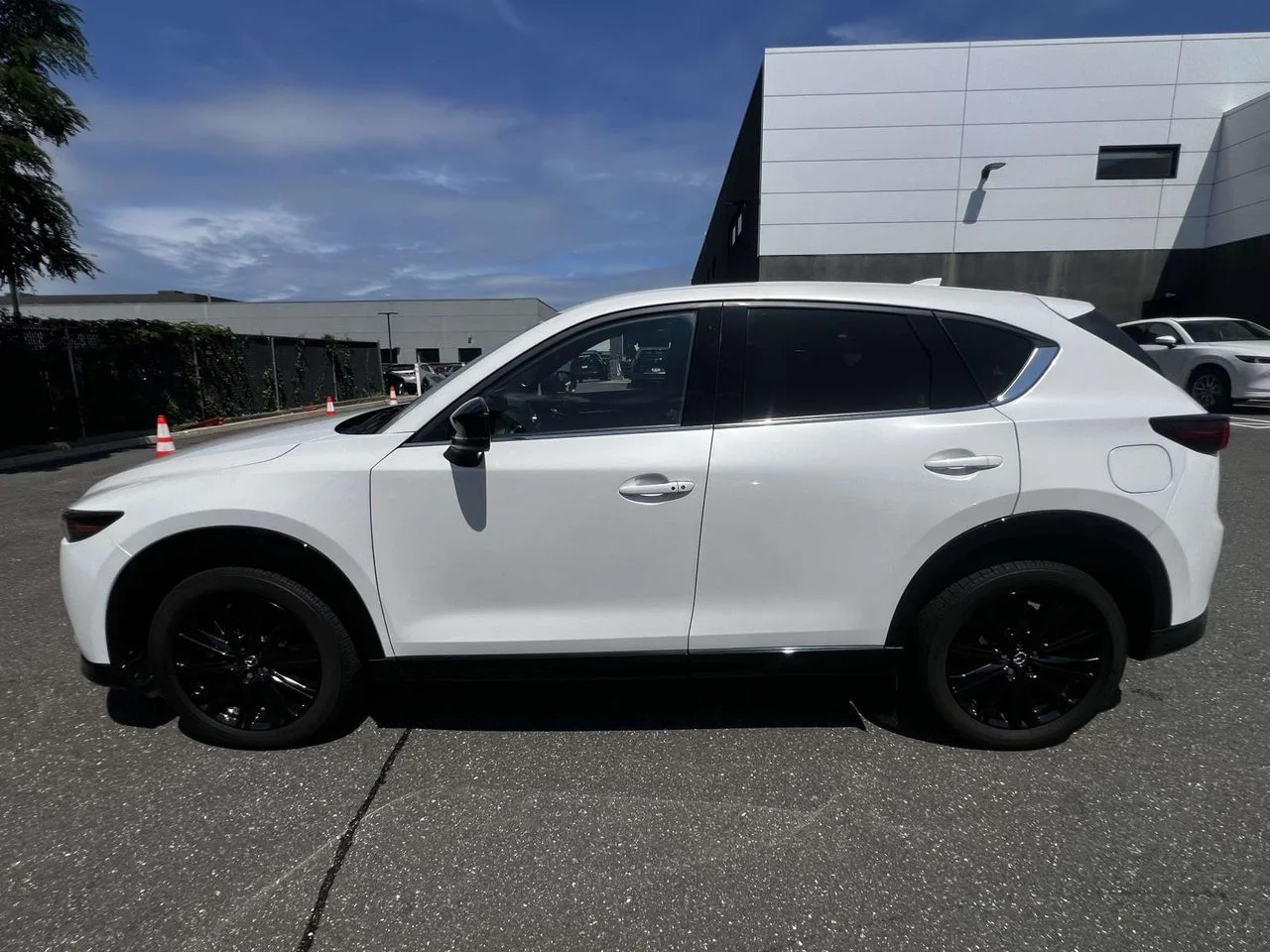 Certified Used 2024 Rhodium White Metallic Mazda 2.5 Turbo Premium image 7