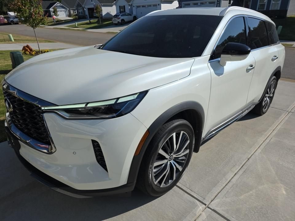 2023 INFINITI QX60 SENSORY AWD's photo