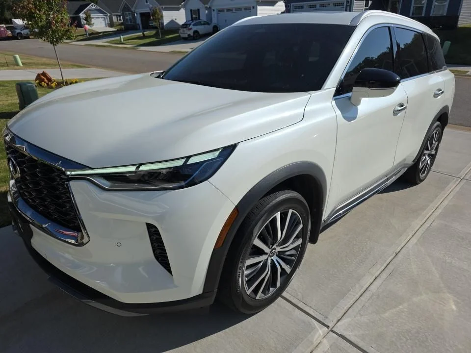 2023 INFINITI QX60 SENSORY AWD's photo