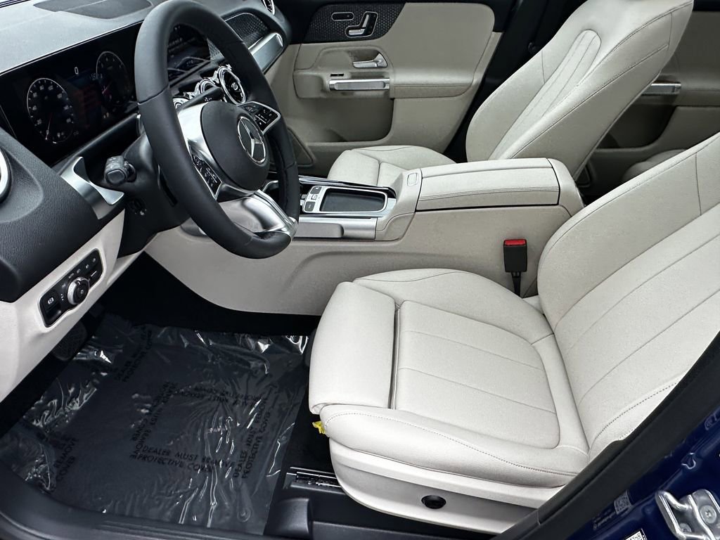 New 2026 Starling Blue Metallic Mercedes-Benz GLB 250 image 10
