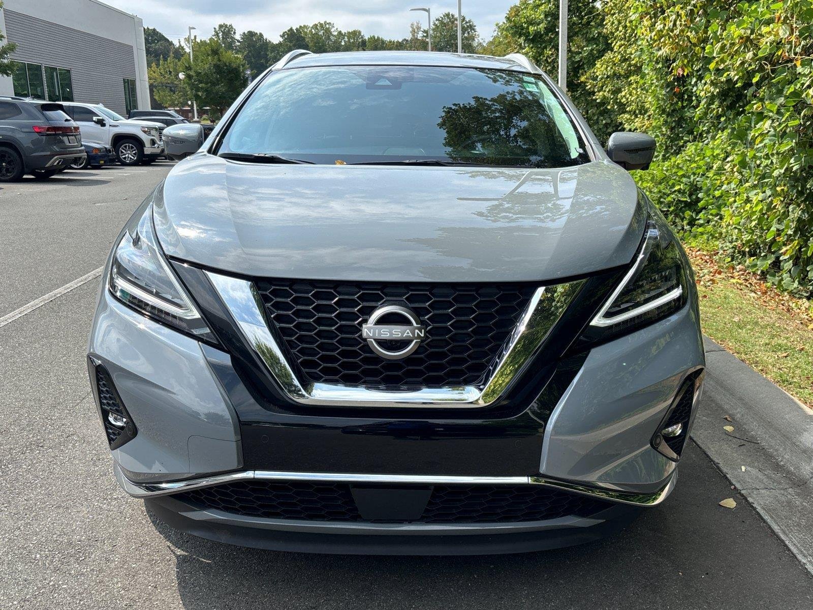 Used 2024 Boulder Gray Pearl Nissan Platinum image 8