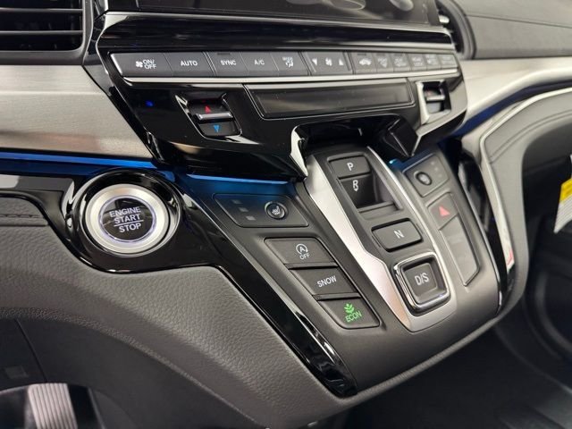 New 2026 Solar Silver Metallic Honda Touring image 20
