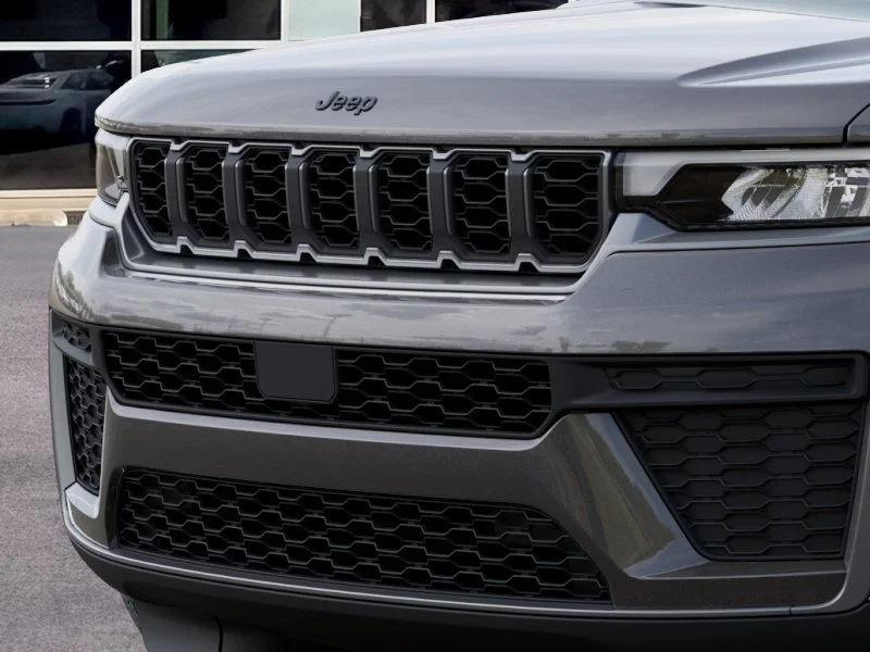 New 2026 Baltic Gray Metallic Clear-Coat Exterior Paint Jeep Altitude image 40