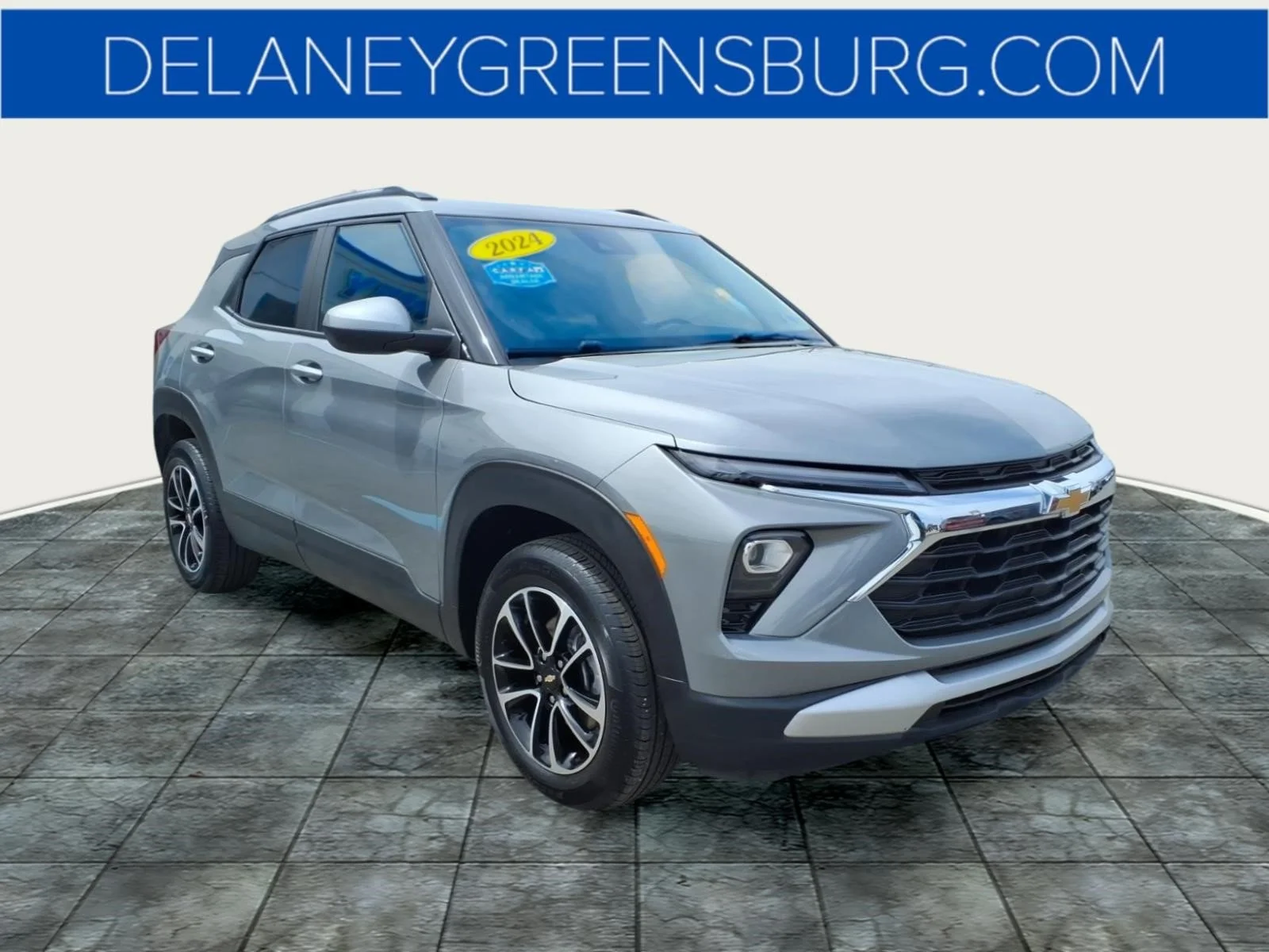 Used 2024 Sterling Gray Metallic Gzb Chevrolet LT image 1