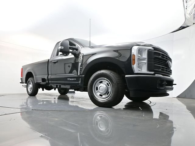 Used 2026 Black Ford XL image 26