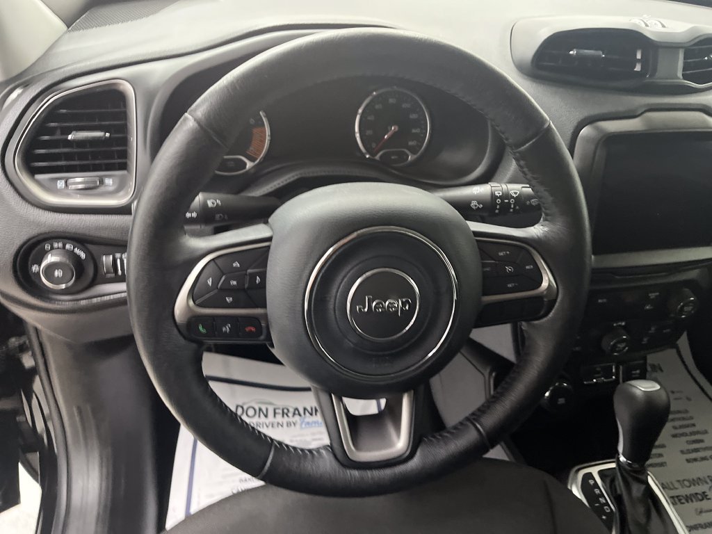 Used 2022 Black Jeep Latitude image 16