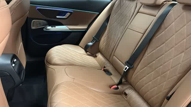 Used 2026 Nautical Blue Metallic Mercedes-Benz E 350 image 29