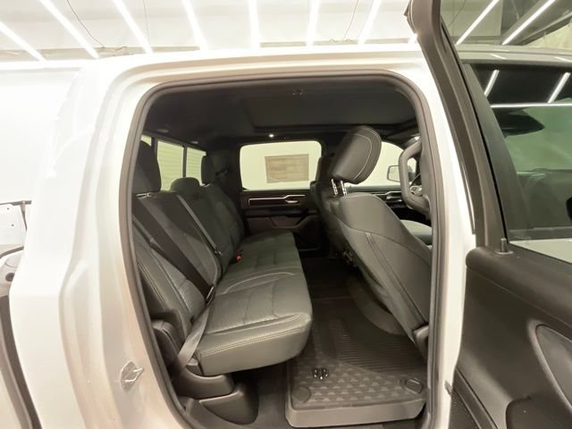 New 2026 Bright White Clear-Coat Exterior Paint RAM Big Horn/Lone Star image 25