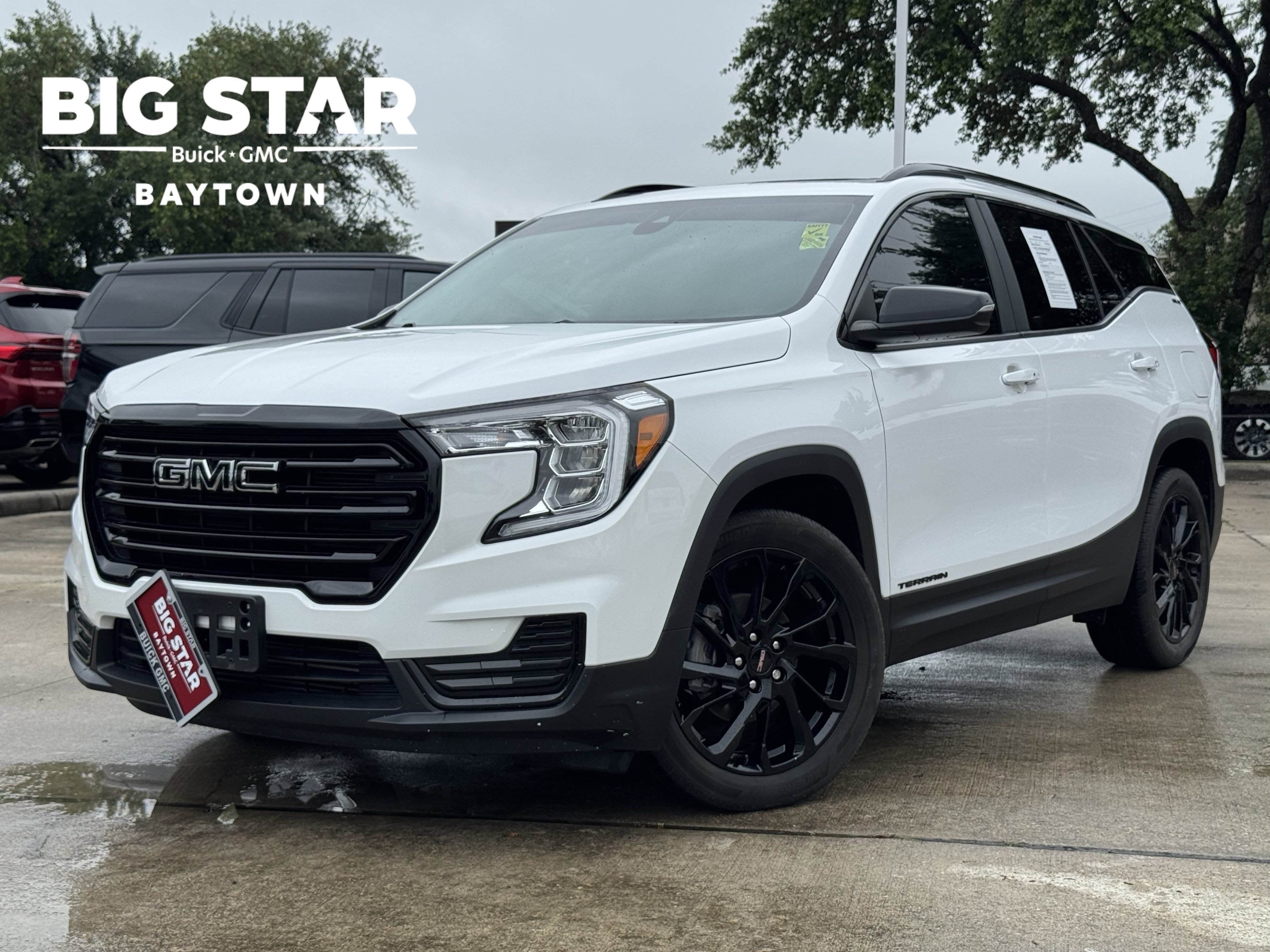 2024 GMC Terrain SLE FWD's photo