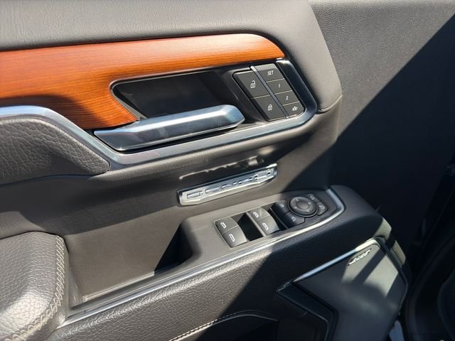Used 2023 Black GMC Denali image 18