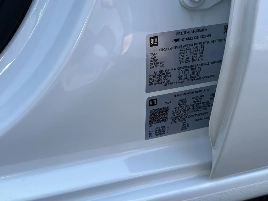 Certified Used 2026 White GMC SLT image 26
