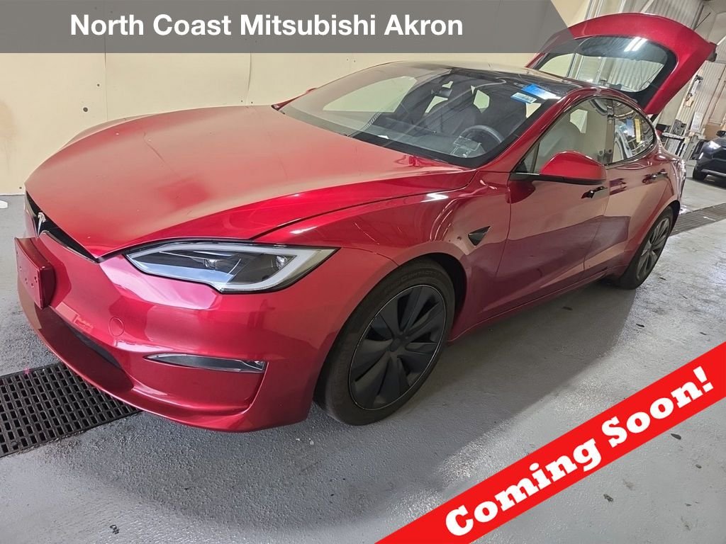2023 Tesla Model S Standard Range's photo