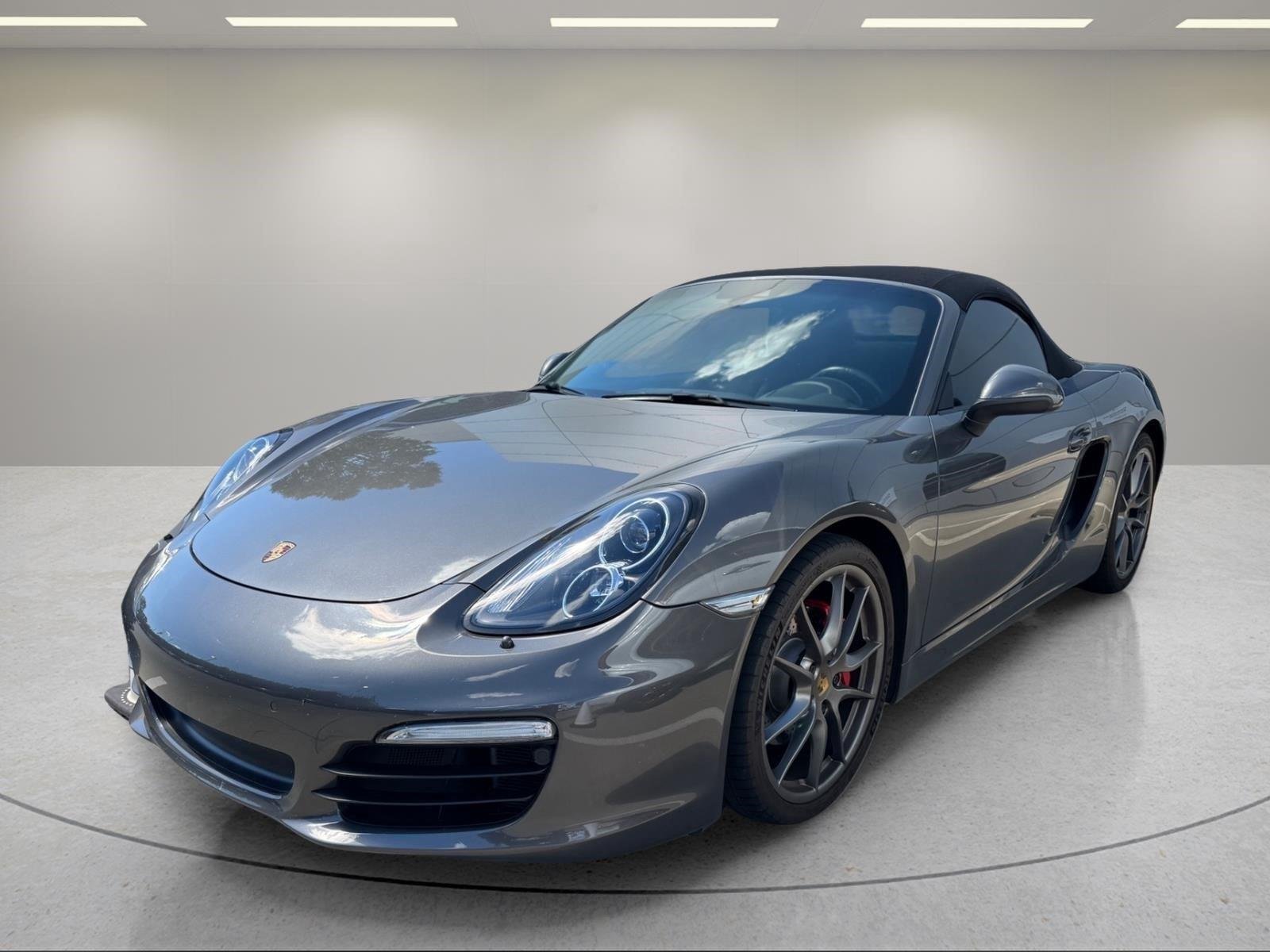 Used 2016 Agate Gray Metallic Porsche S image 1
