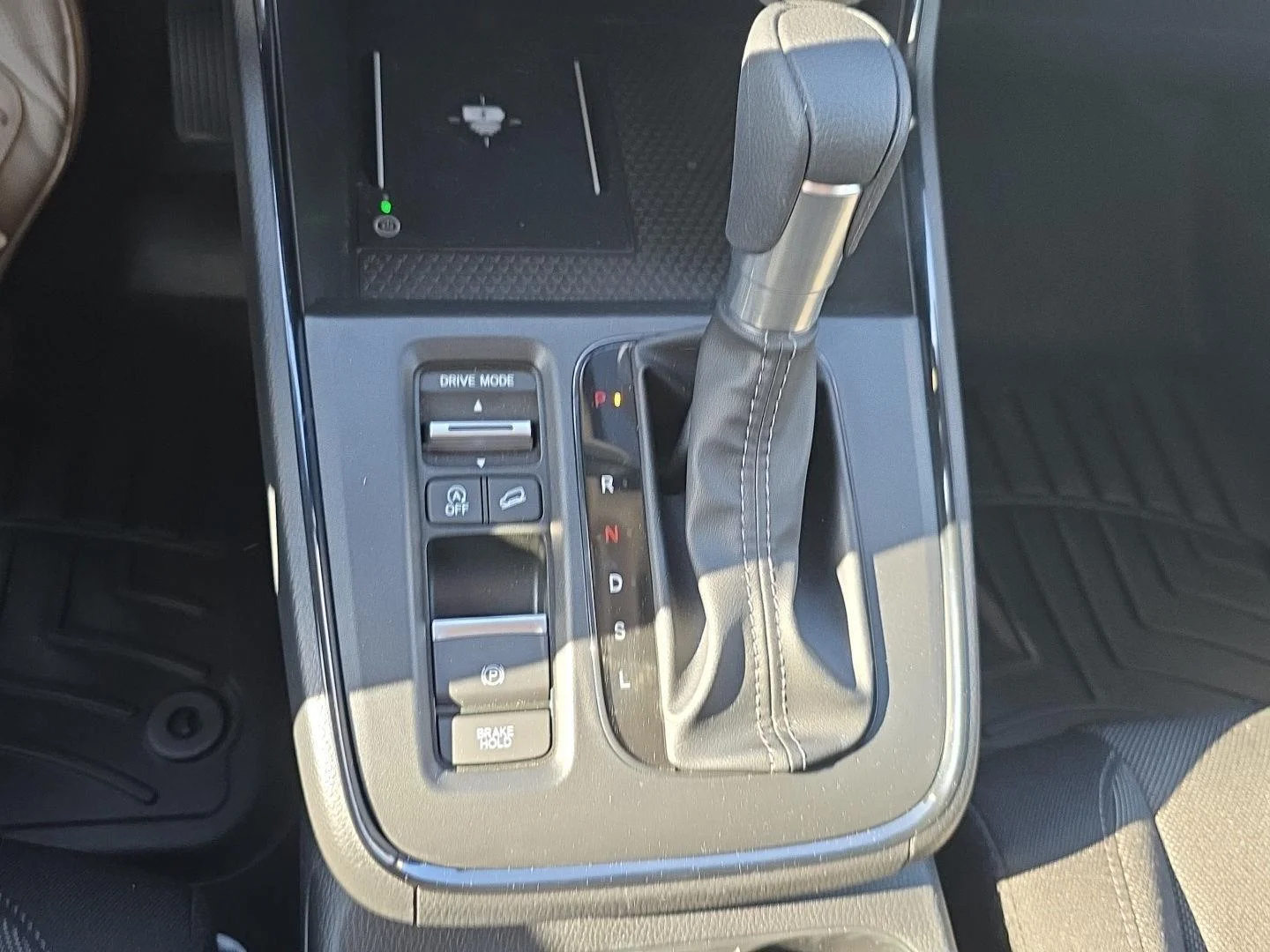 Used 2026 Urban Gray Pearl Honda LX image 19