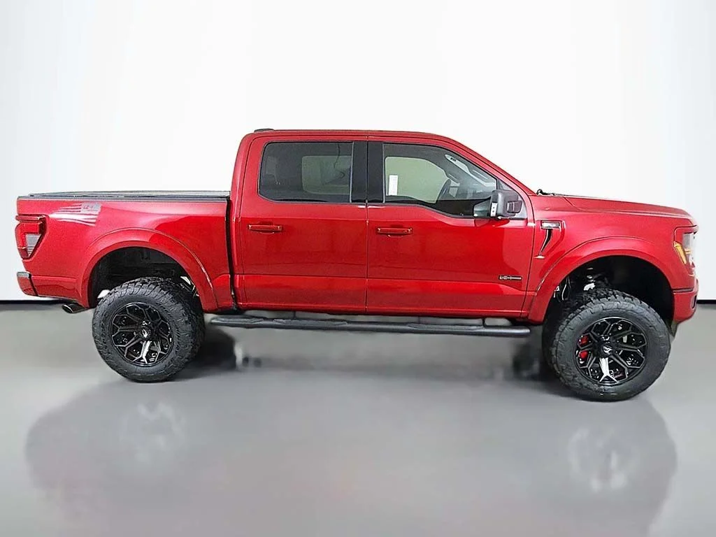 New 2025 Rapid Red Metallic Tinted Clearcoat Ford XLT image 16